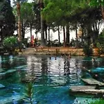 Mustafa Πανσιόν 3*